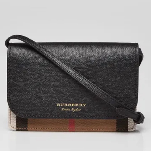 Burberry Hampshire Crossbody House Check Derby In Black